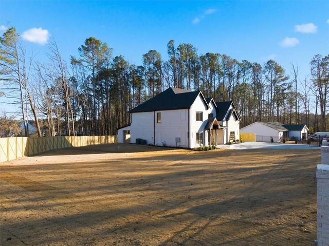 1613 Azalea Drive, Lawrenceville, GA 30043