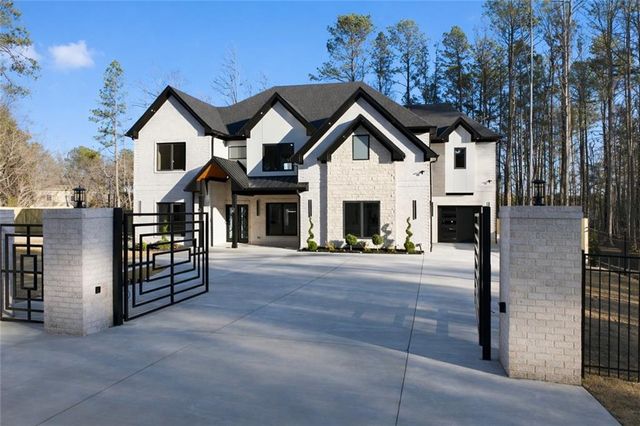 1613 Azalea Drive, Lawrenceville, GA 30043