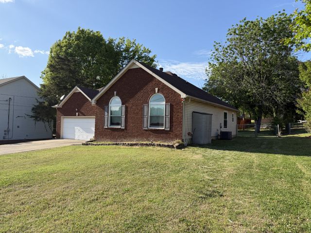 119 Buttonwood Dr, Smyrna, TN 37167