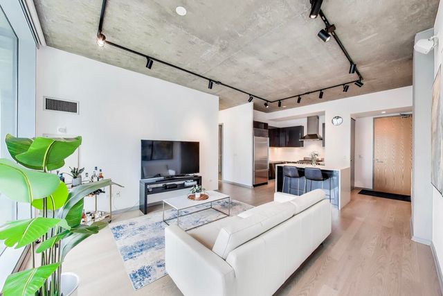 600 N FAIRBANKS Court 2803, Chicago, IL 60611