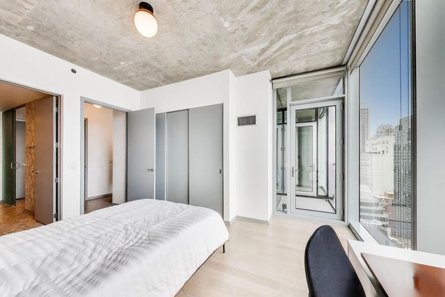 600 N FAIRBANKS Court 2803, Chicago, IL 60611