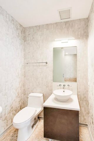 600 N FAIRBANKS Court 2803, Chicago, IL 60611