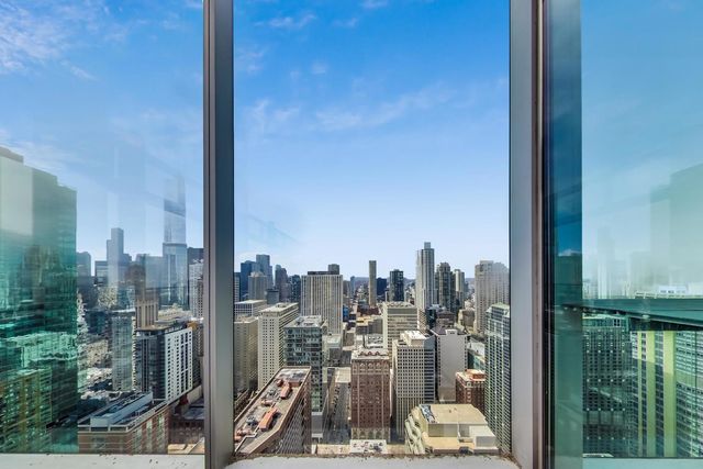600 N FAIRBANKS Court 2803, Chicago, IL 60611