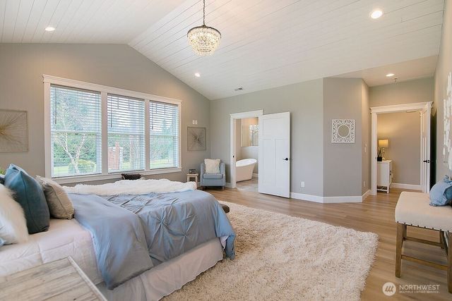 302 Waters Road, Castle Rock, WA 98611