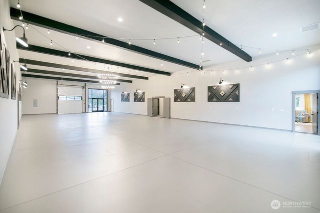 302 Waters Road, Castle Rock, WA 98611