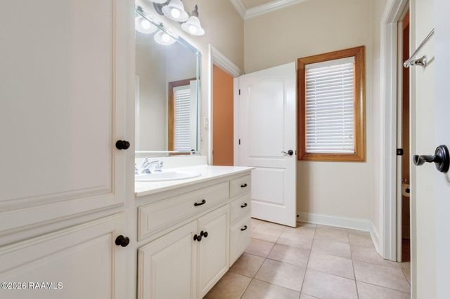 2528 Lakewood Drive, Opelousas, LA 70570