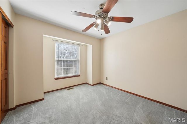 2257 Graystone Drive, St Charles, MO 63303