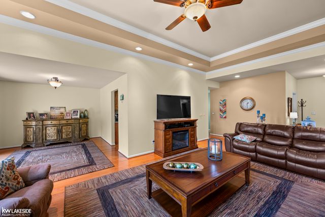 40134 Riverbend Drive, Sterling Heights, MI 48310