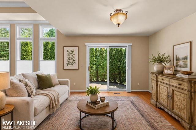 40134 Riverbend Drive, Sterling Heights, MI 48310
