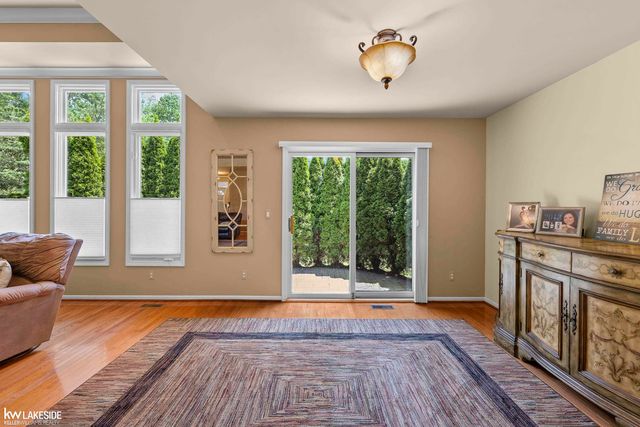 40134 Riverbend Drive, Sterling Heights, MI 48310