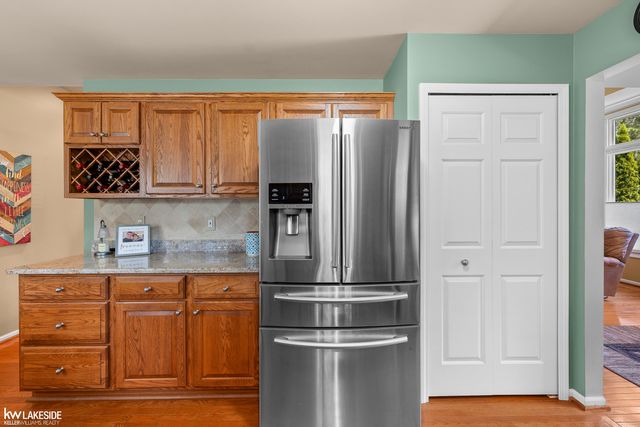 40134 Riverbend Drive, Sterling Heights, MI 48310