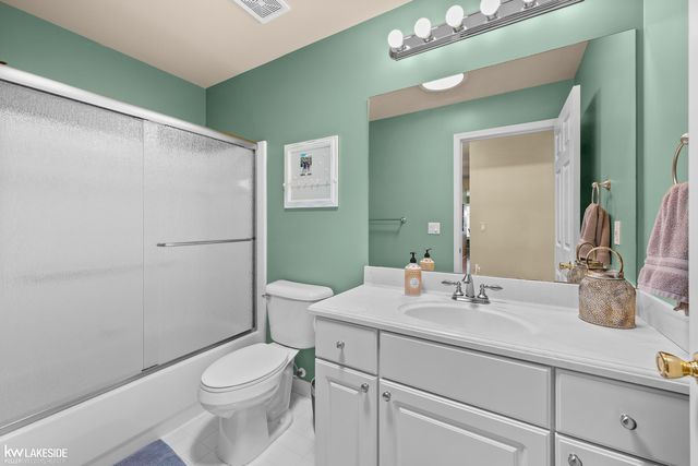 40134 Riverbend Drive, Sterling Heights, MI 48310