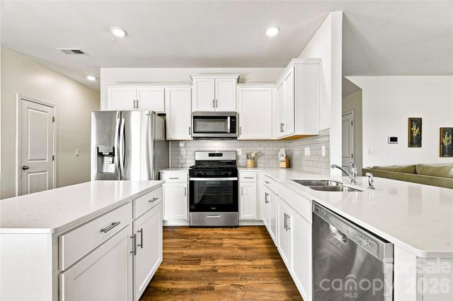 108 Giant Oak Avenue, Statesville, NC 28677