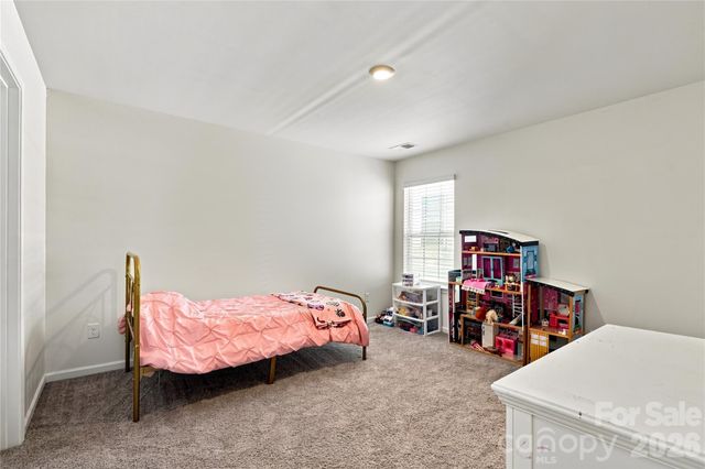 108 Giant Oak Avenue, Statesville, NC 28677