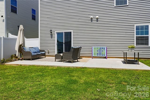 108 Giant Oak Avenue, Statesville, NC 28677