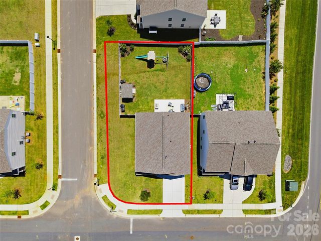 108 Giant Oak Avenue, Statesville, NC 28677