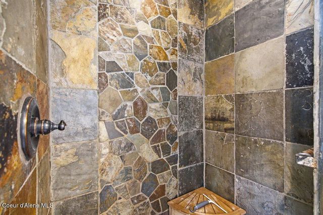 704 E Wallace AVE, Coeur D'alene, ID 83814