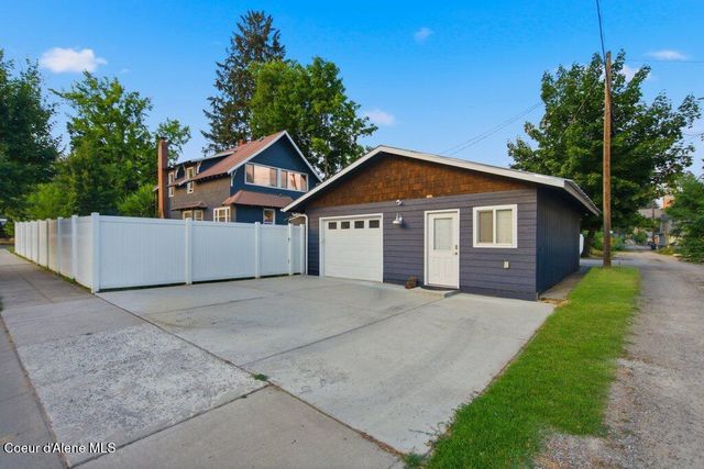 704 E Wallace AVE, Coeur D'alene, ID 83814