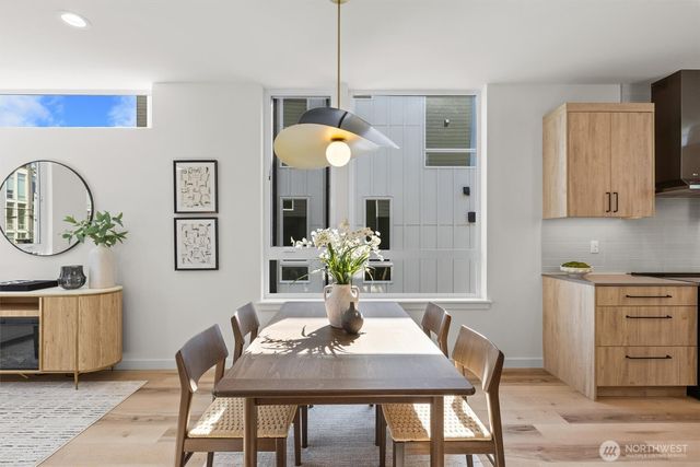 813 NW 63rd Street, Seattle, WA 98107