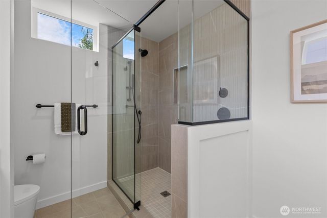 813 NW 63rd Street, Seattle, WA 98107
