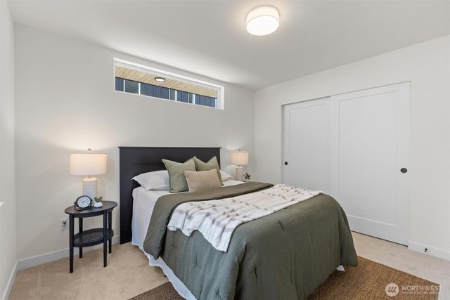 813 NW 63rd Street, Seattle, WA 98107