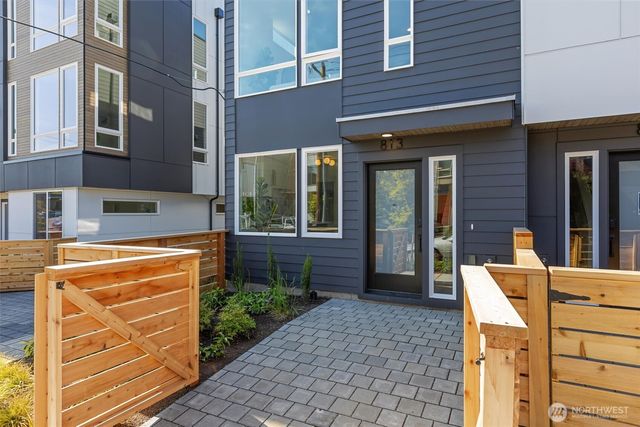 813 NW 63rd Street, Seattle, WA 98107
