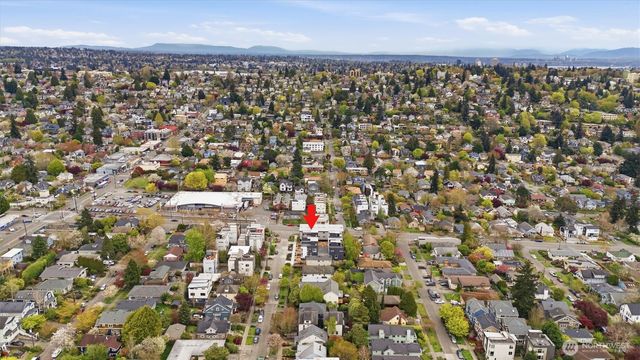813 NW 63rd Street, Seattle, WA 98107