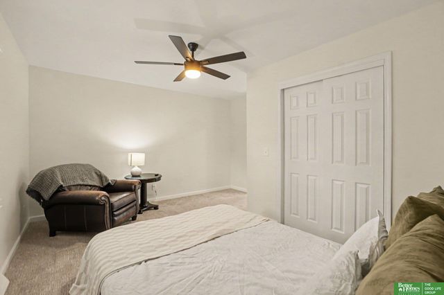 5221 Mason Street, Omaha, NE 68106