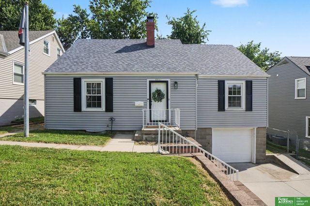 5221 Mason Street, Omaha, NE 68106