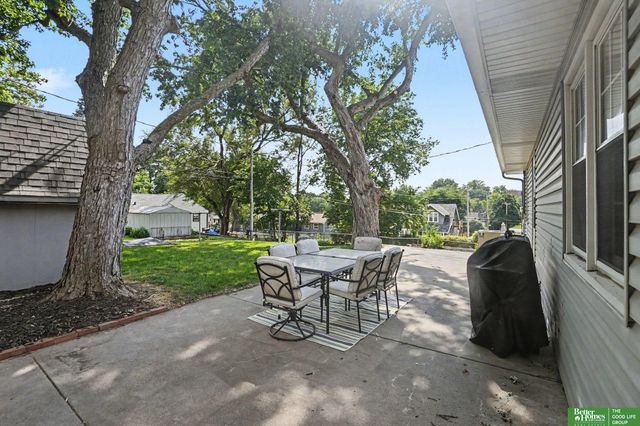 5221 Mason Street, Omaha, NE 68106