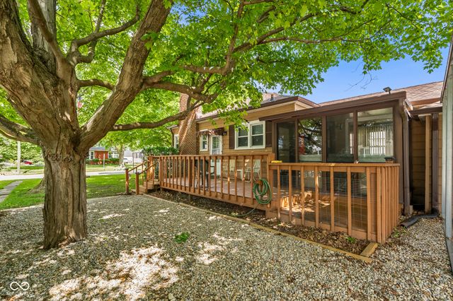 203 N 13th Avenue, Beech Grove, IN 46107