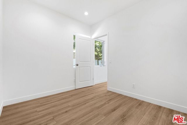 1955 Bonsallo Avenue, Los Angeles, CA 90007