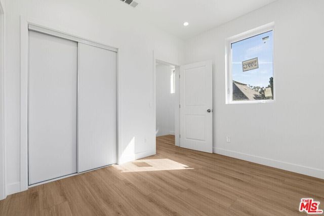 1955 Bonsallo Avenue, Los Angeles, CA 90007