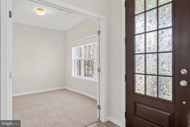 2754 HILLFIELD DR, Frederick, MD 21702