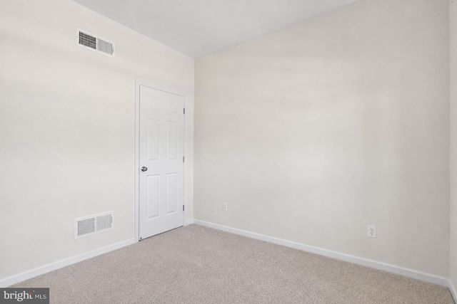 2754 HILLFIELD DR, Frederick, MD 21702