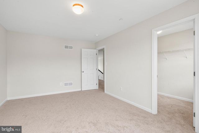 2754 HILLFIELD DR, Frederick, MD 21702