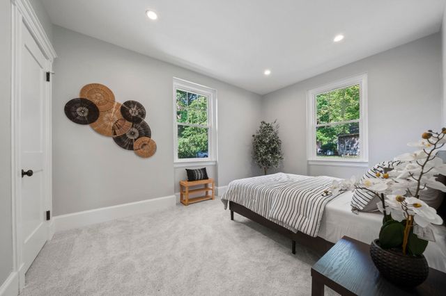4 Marconi Lane, Marion, MA 02738