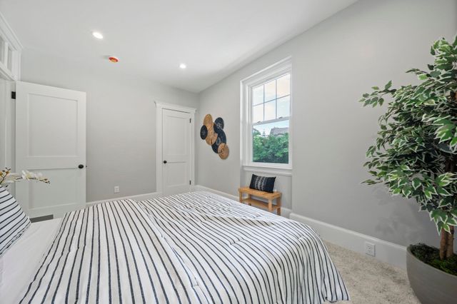 4 Marconi Lane, Marion, MA 02738