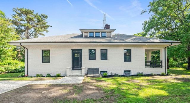4 Marconi Lane, Marion, MA 02738