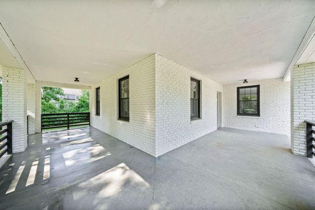 4 Marconi Lane, Marion, MA 02738