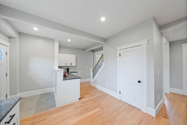 4 Marconi Lane, Marion, MA 02738
