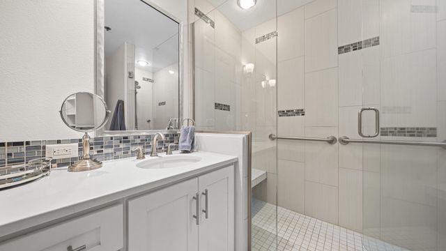 1111 Horizon Dr Apt 807, Grand Junction, CO 81506