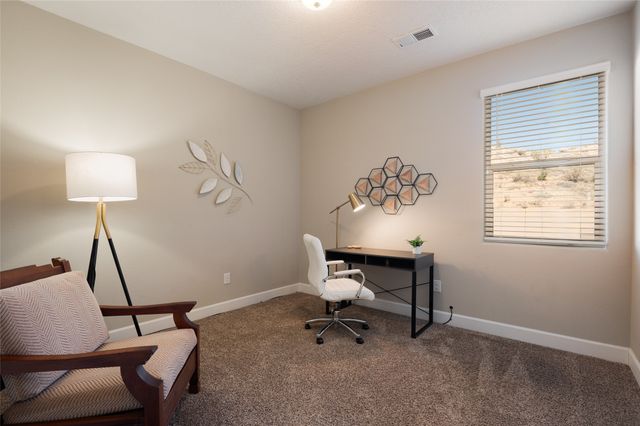 5411 Grays Peak Trail NE, Rio Rancho, NM 87144