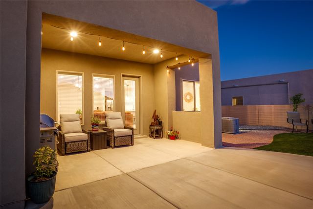 5411 Grays Peak Trail NE, Rio Rancho, NM 87144