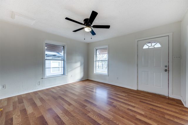 512 Branch Street, Howe, TX 75459