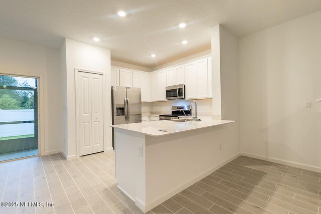 2181 WINDWARD CAY Lane, Middleburg, FL 32068