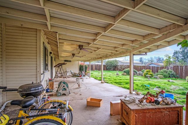 3997 Lucas Ln, Valley Springs, CA 95252