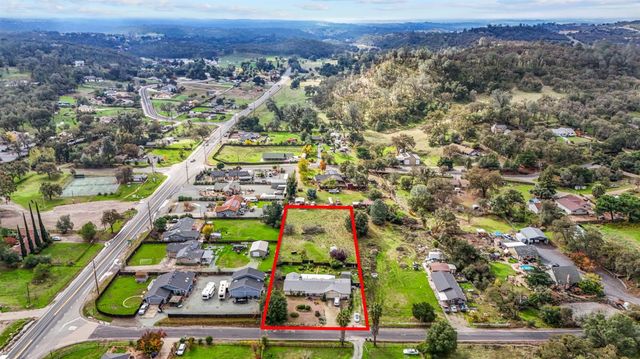 3997 Lucas Ln, Valley Springs, CA 95252