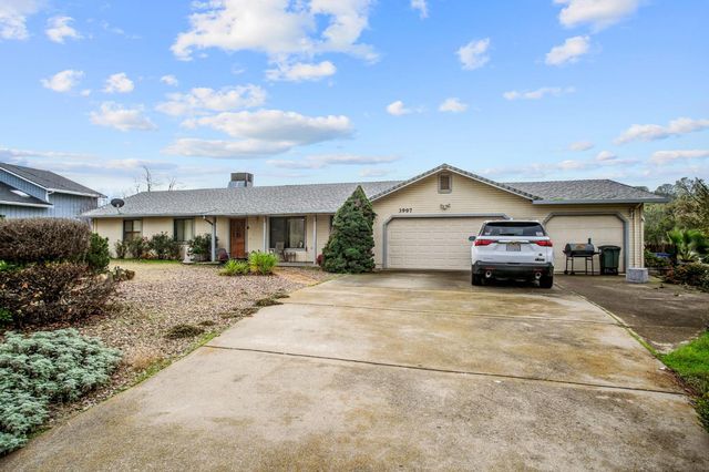 3997 Lucas Ln, Valley Springs, CA 95252
