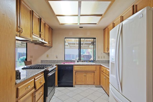 3997 Lucas Ln, Valley Springs, CA 95252